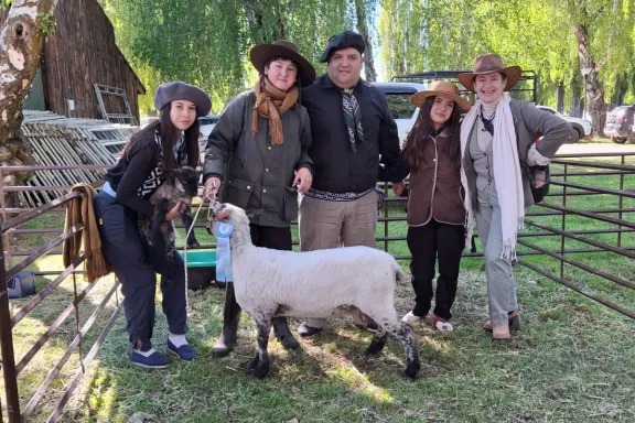 Escuelas agropecuarias brillan en los premios de la Rural de Junín