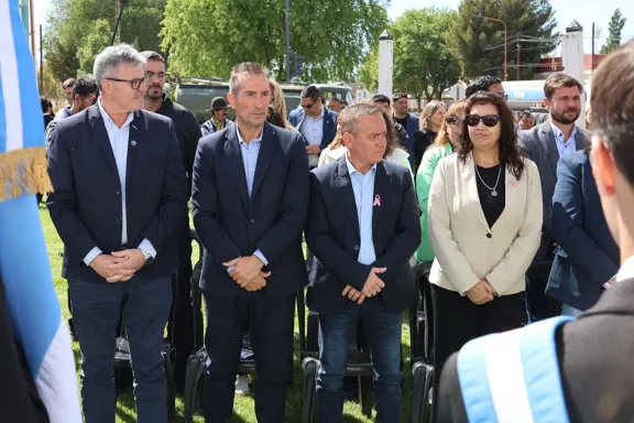 Neuquén recordó el descubrimiento del petróleo con un acto conmemorativo significativo.