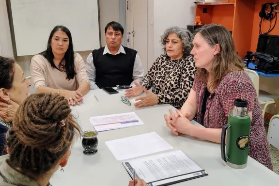 Reunión para impulsar la formación artística en San Martín de los Andes.