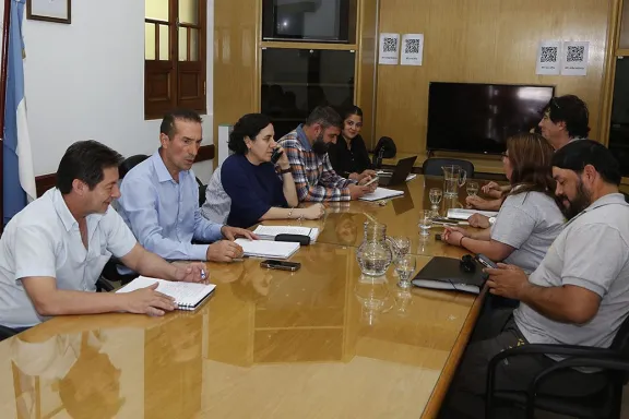 Gobierno y Viales se reunieron para discutir una nueva propuesta salarial.