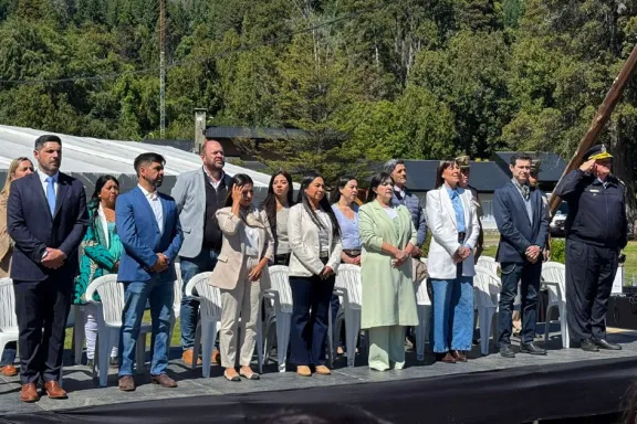 Villa Traful cumple 89 años y refuerza su atractivo turístico.