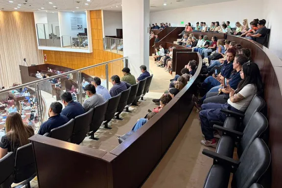 La Legislatura aprobó el Convenio Colectivo de Trabajo del EPEN.