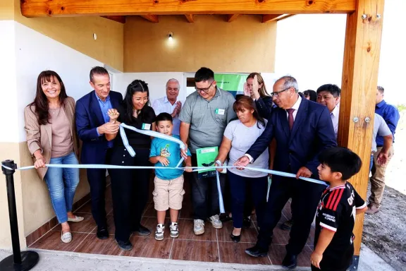 Paso Aguerre festejó su aniversario con dedicación y anunció la construcción de nuevas viviendas.