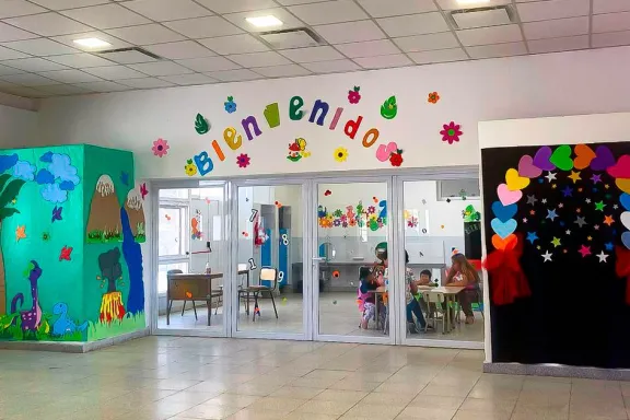 Mejoras en los Centros de Desarrollo Infantil de Neuquén para potenciar el aprendizaje infantil.