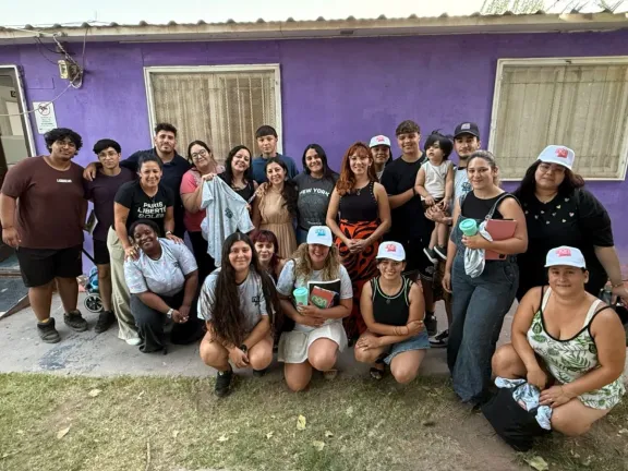 Emprendedores de Rincón de los Sauces se forman en Inteligencia Artificial para innovar en sus negocios.