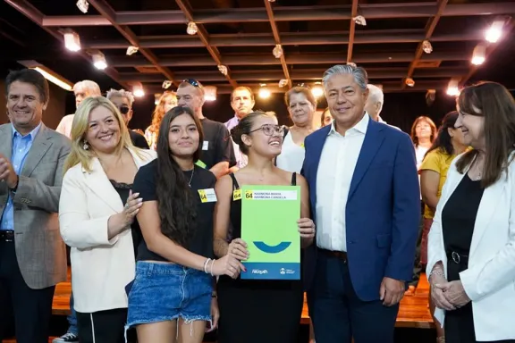 Figueroa: “Es crucial reconocer a quienes ya pagaron su casa en la provincia”