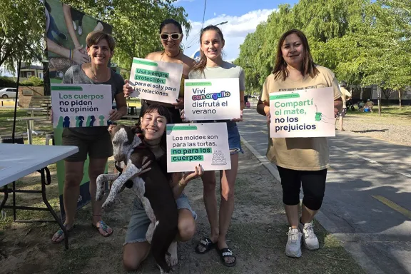 La Secretaría de Mujeres y Diversidad participa en la Fiesta Nacional de la Confluencia.