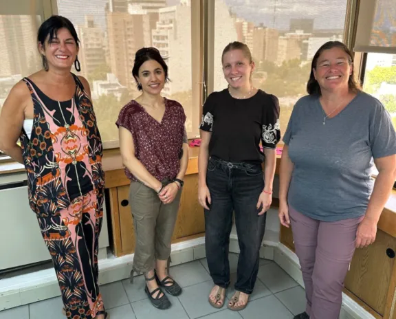 Michigan y Neuquén: colaboración en investigación arqueológica innovadora.