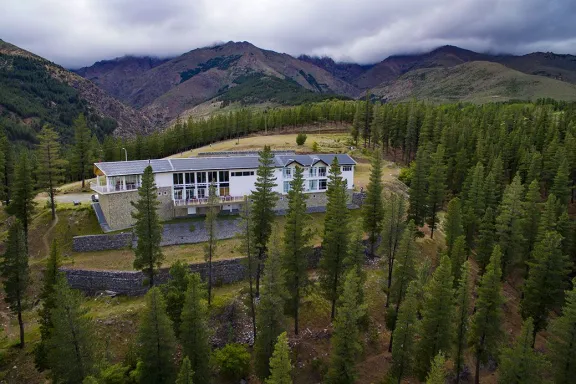 Bosque Comunal de Huinganco: el pueblo que decidió reforestar su futuro.