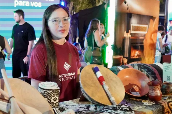 Fiesta de la Confluencia: Turismo presentó actividades educativas e interactivas para los jóvenes.