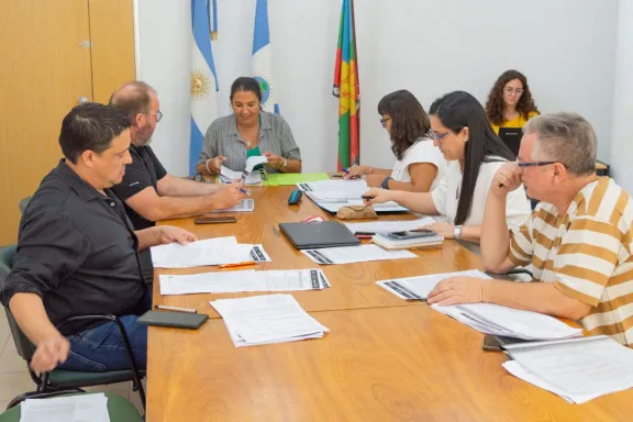 Aprobados los concursos para supervisores de Educación Inicial, Primaria y Especial.