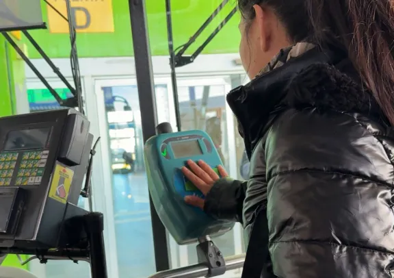 Más de 770 estudiantes se inscribieron en dos días para el boleto estudiantil gratuito.