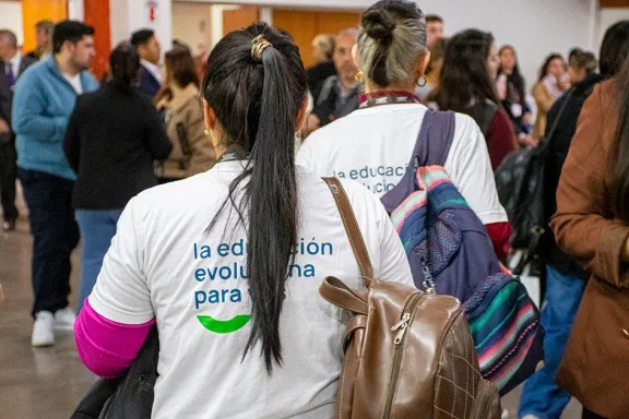 Aumentan las tutorías integrales para acompañar a estudiantes en todos los niveles educativos