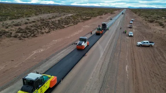 Avanza el asfaltado en la Ruta Provincial 7: ya se completó el 25% de la obra.
