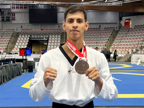 José Luis Acuña consigue dos bronces y se clasifica para el Gran Prix Mundial.