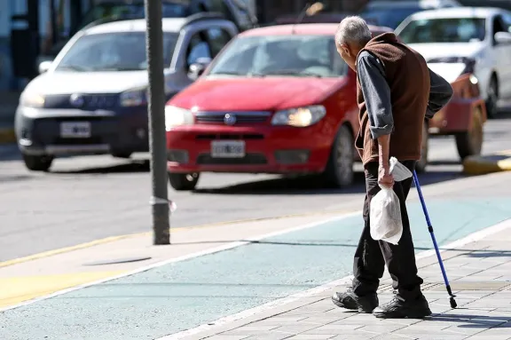 Dos de cada tres afiliados a PAMI eligen recibir atención en el Sistema Público de Salud.
