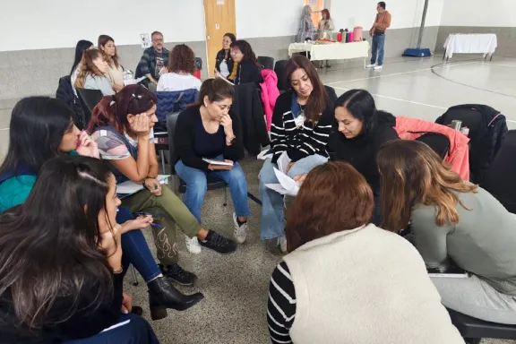 Encuentro de escuelas Cabeceras de Primaria en Zapala: fortaleciendo la educación local.
