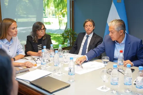 La provincia sumará 174 kilómetros más de pavimento con la CAF.