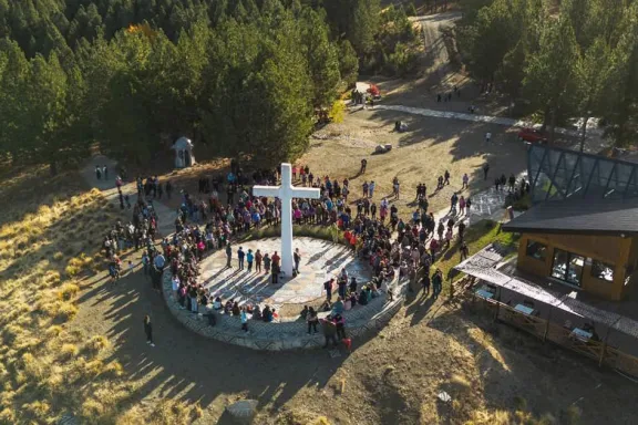 Neuquén presenta nuevas iniciativas de fe, cultura y memoria para la comunidad joven.