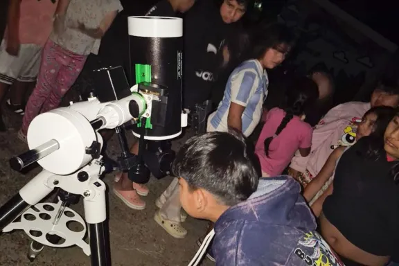 Capacitan a docentes en Astronomía para enriquecer la enseñanza en las aulas.