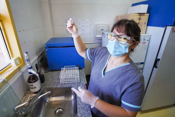 Refuerzan el servicio de Hemoterapia en el Hospital de Centenario.