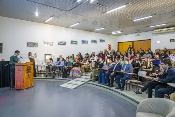 Neuquén impulsa el turismo sostenible con una jornada de concientización y actividades.