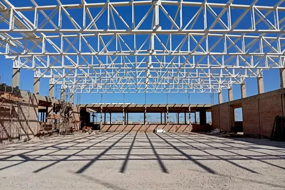 Centenario estrena escuela técnica: ya comenzó la construcción del edificio.