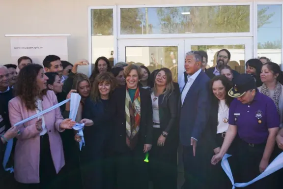 Inauguran el Polo Integral de Mujeres y Diversidad para impulsar la equidad en la comunidad.