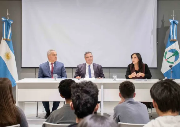 Estudiantes de primaria y secundaria aprenderán sobre el funcionamiento del Poder Judicial.