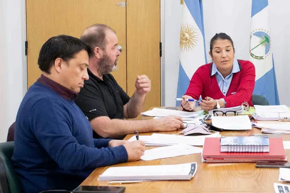 Nacen 344 nuevos cargos para apoyar las trayectorias educativas en el país.
