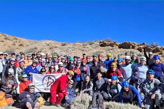 Capacitación en espeleología: fuerzas de seguridad y organismos provinciales se reunieron en Neuquén.