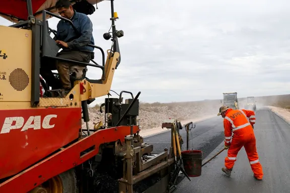 Avanza la repavimentación de un corredor estratégico para Vaca Muerta.