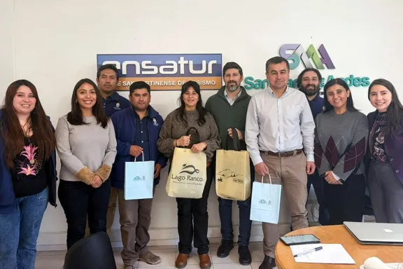 San Martín de los Andes y Lago Ranco firman un acuerdo de colaboración bilateral.