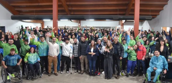 Neuquén rinde homenaje a sus deportistas olímpicos destacados.