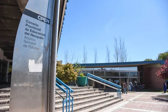 Clases presenciales suspendidas en cuatro distritos educativos de la provincia.