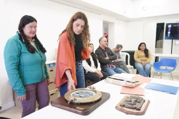 Cultura dona bienes patrimoniales a los museos del Valle del Picún Leufú.