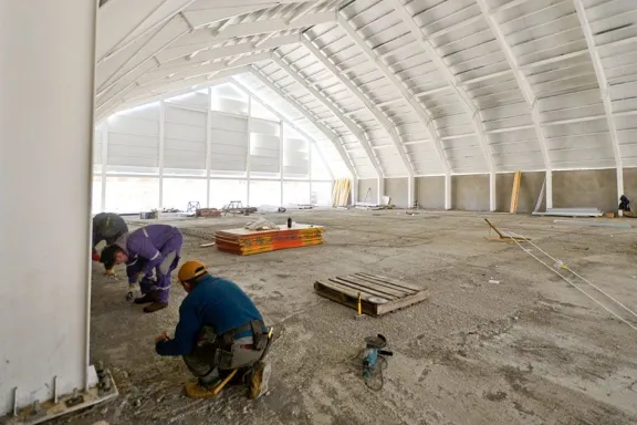Avanza al 58% la construcción del Centro Deportivo y Comunitario en Andacollo