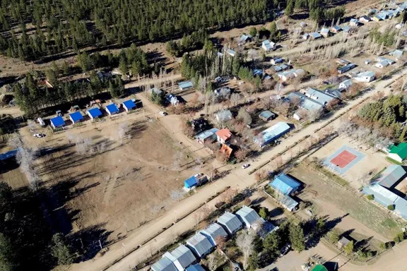 Más viviendas y mejor infraestructura para las familias en Alto Neuquén.