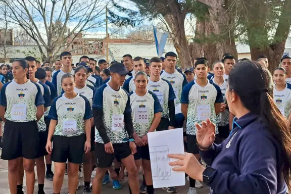 Organismos fortalecen la relación mutua mediante el deporte.