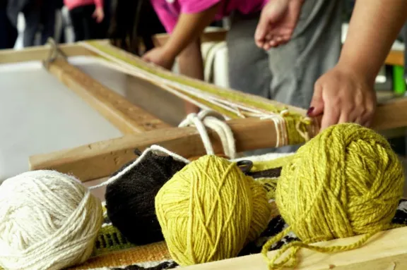 El telar mapuche destaca en la 138° Exposición Rural de Palermo.