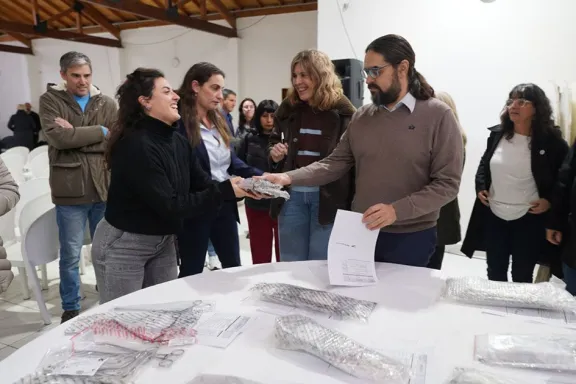 Hospitales reciben nuevo instrumental para combatir el cáncer de cuello uterino