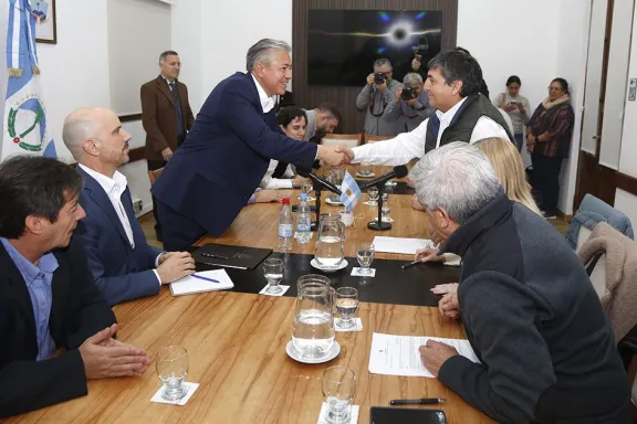 Figueroa y ATE/UPCN: El mejor acuerdo salarial de Argentina