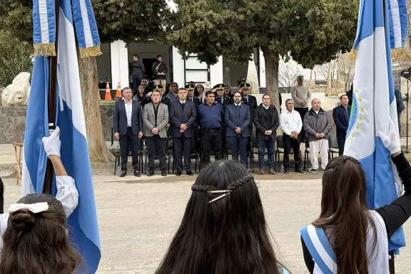 Barrancas conmemora 54 años y anuncia nuevas obras para la comunidad.