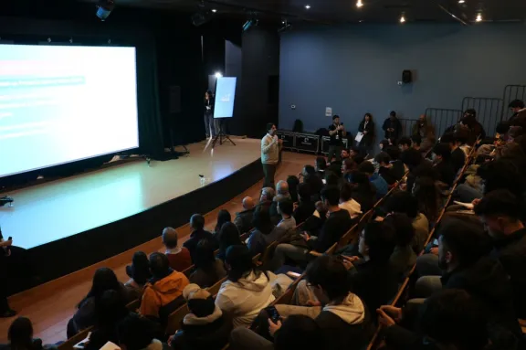 Hacka Neuquén: Comenzó el Episodio III con un récord de participantes en la competencia de tecnología.