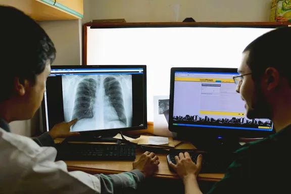 Nuevas designaciones fortalecen equipos de Salud en la provincia.