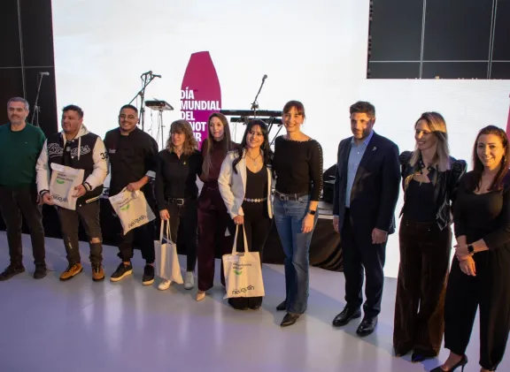 Más de 2.000 personas disfrutaron de La Noche del Pinot en un evento inolvidable.