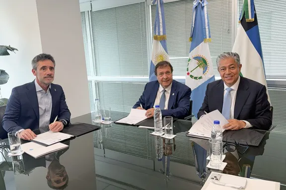 Neuquén y Río Negro trabajan en conjunto para el desarrollo de Vaca Muerta.