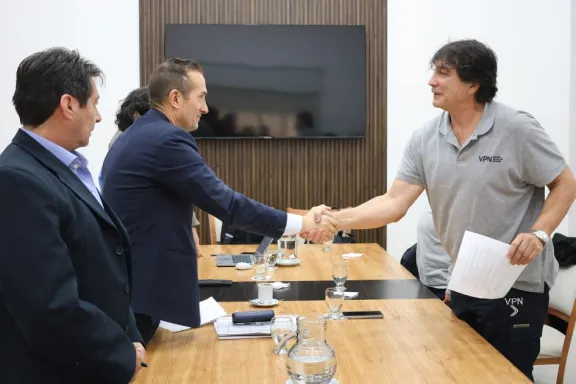 Se firmó el acuerdo salarial con el gremio de Viales para mejorar la remuneración de los trabajadores.
