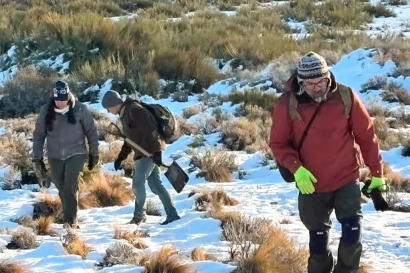 Investigadores de EE. UU. y Reino Unido estudian la Cuenca del Río Agrio en busca de nuevos hallazgos.