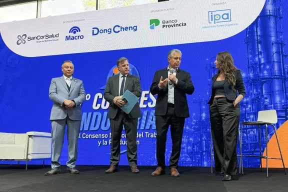 Figueroa: “Buscamos potenciar la renta petrolera para impulsar industria, turismo y producción”